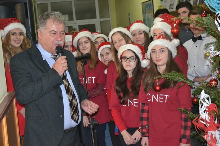 Serbarea de Moș Crăciun – C.N.E.T. 2016